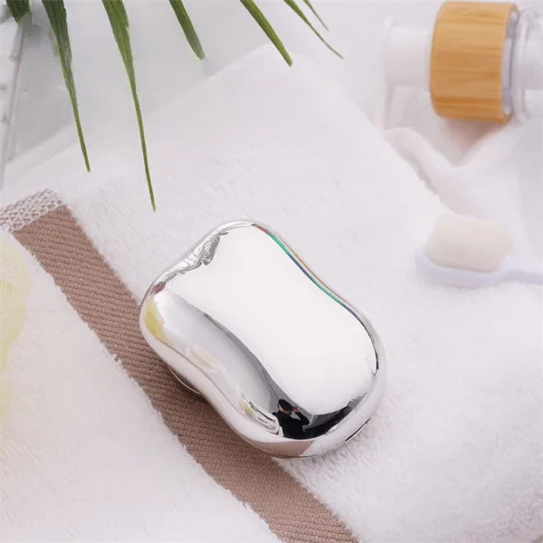 BlitzPro™ Mini Portable Electric Shaver - Image 3